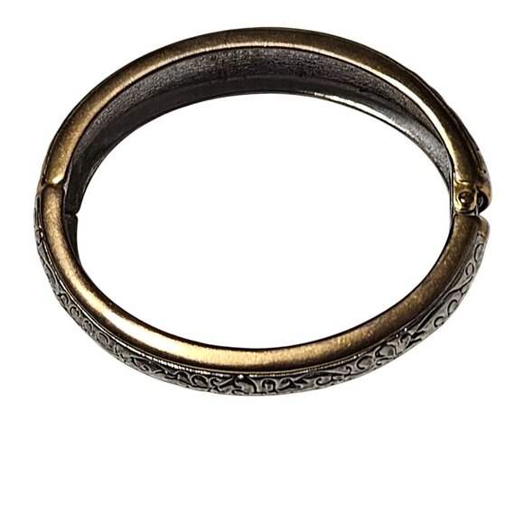Vintage Ornate Brass Silver Tone Hinged Bangle Bracelet Scrollwork Detail Women - Picture 2 of 4